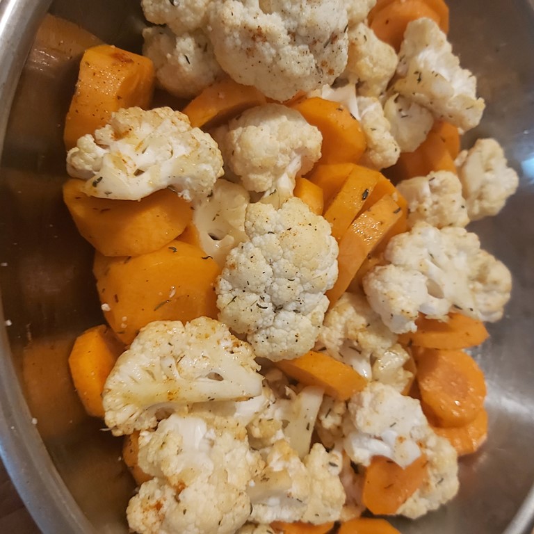 Roasted Cauliflower And Carrots 2 – Jeannes Stuff